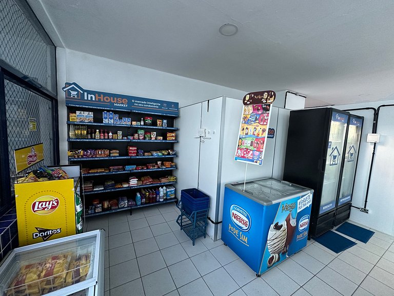 Huge flat with ocean view, washmachine, WiFi