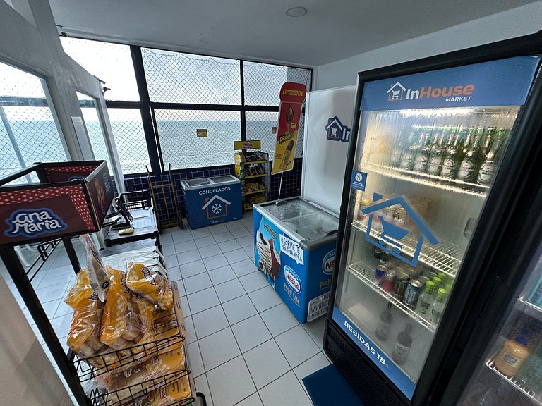 Huge flat with ocean view, washmachine, WiFi