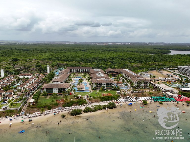 Flat em condomínio Pé na areia na melhor região de Muro Alto