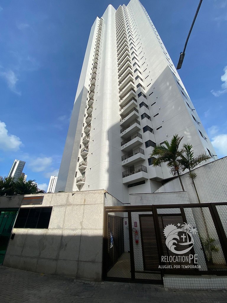 Beach Class Conselheiro 605 | Elegante Flat 2 Quartos