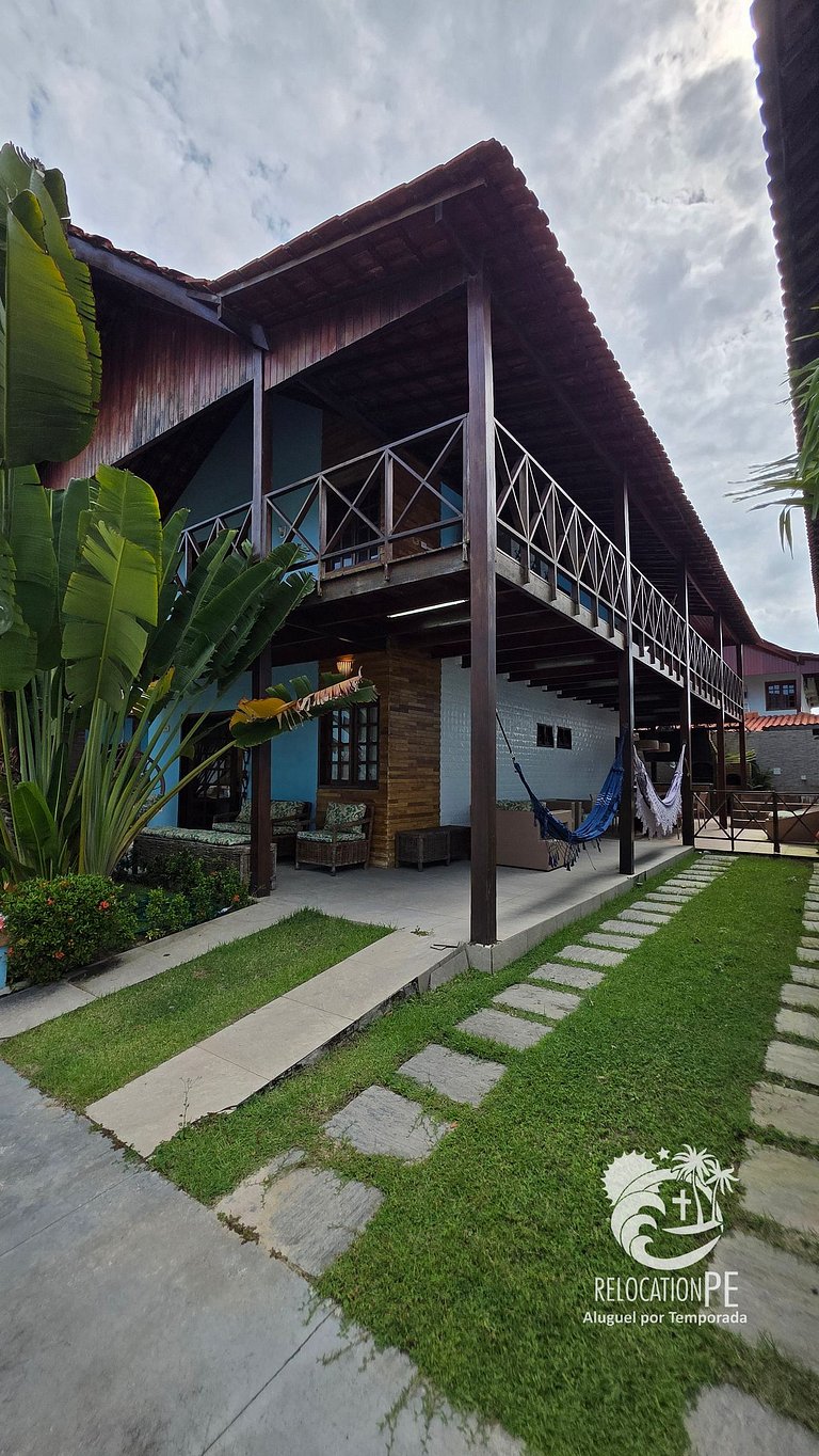 Village 3 | Casa com 4Q Hidromassagem em Carneiros