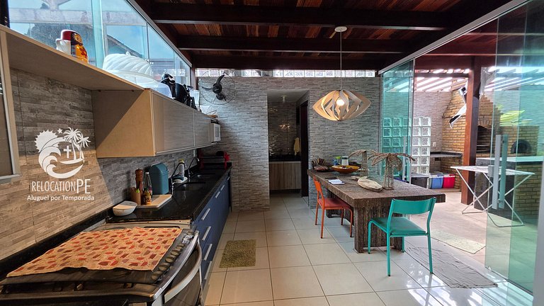Village 3 | Casa com 4Q Hidromassagem em Carneiros
