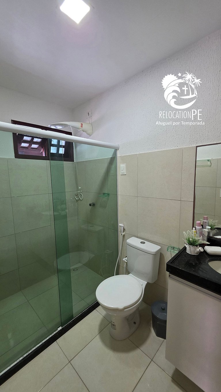 Village 3 | Casa com 4Q Hidromassagem em Carneiros